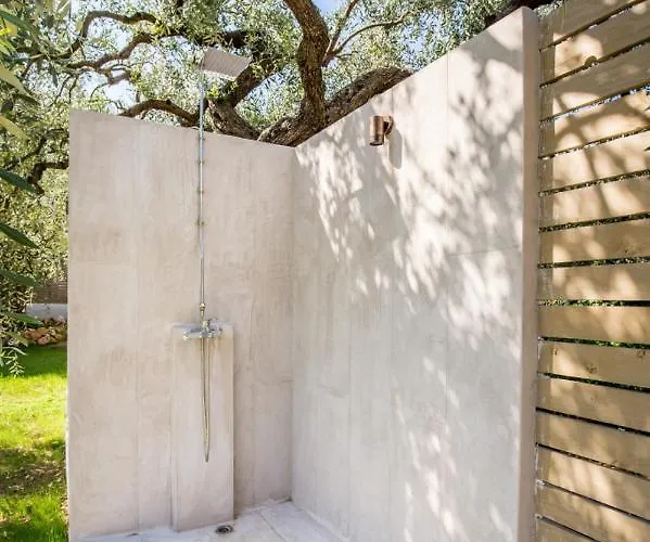 4 Iliopetra 펜션 스칼라소티로스