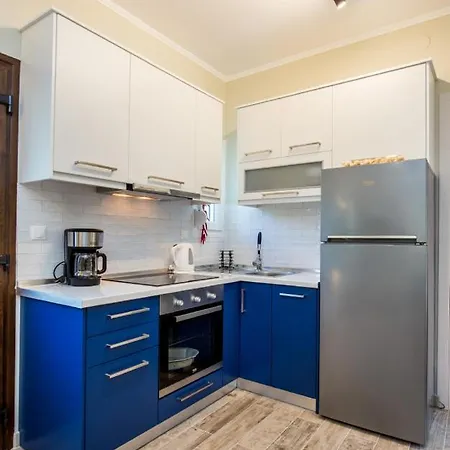 4 Iliopetra Ferienhaus *