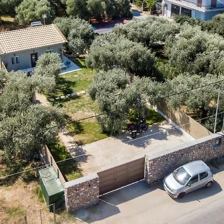 4 Iliopetra Szkála Szotírosz