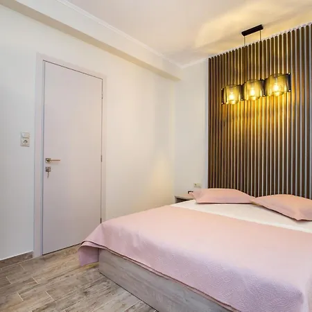 Semesterbostad 4 Iliopetra *