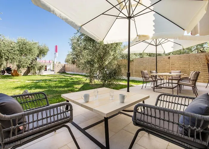 Case de vacanță 4 Iliopetra *